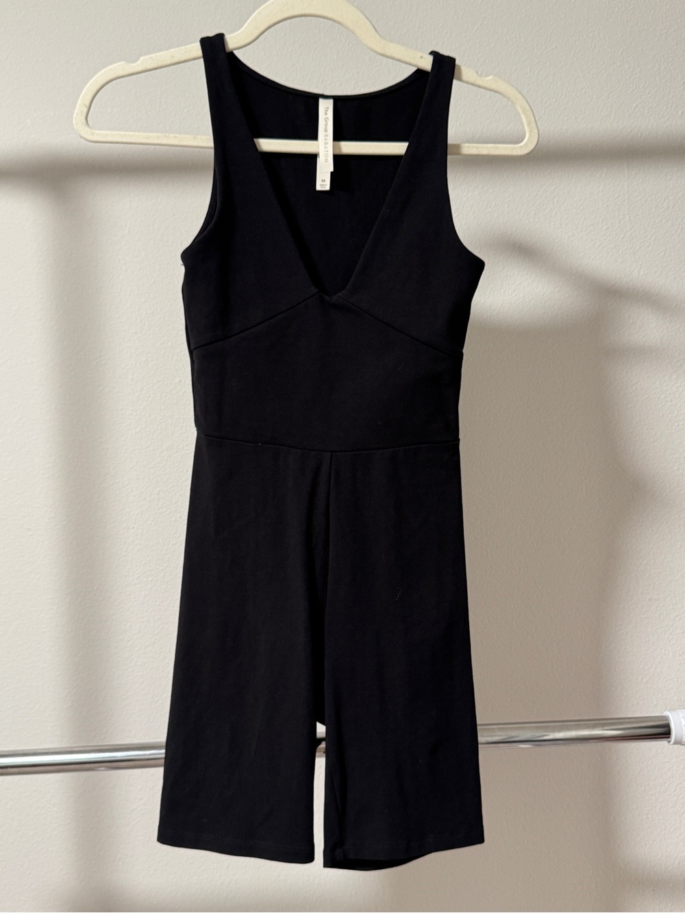 The Group Babaton Aritzia Womens XS Black Sleeveless Romper Organic Cotton Blend